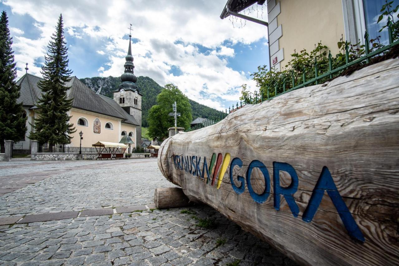 Apartment Spica - Private Parking Kranjska Gora Exterior photo